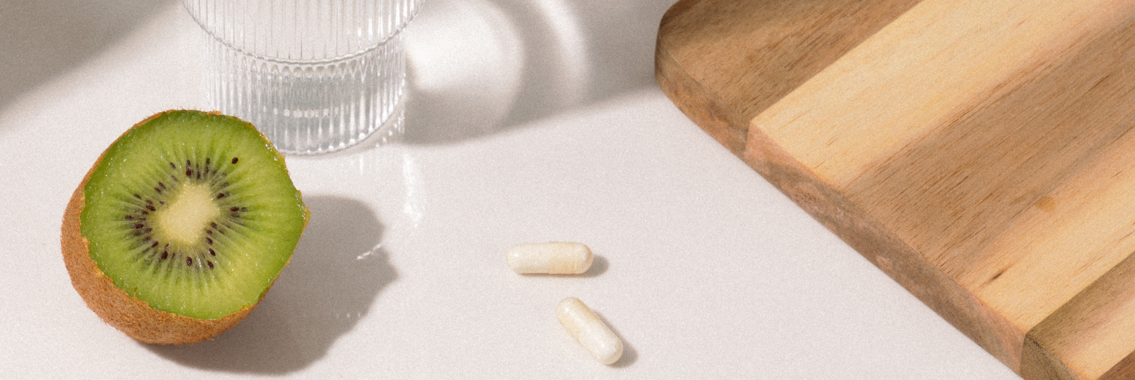 Axe intestin-peau : comment équilibrer son microbiote pour une peau saine ?