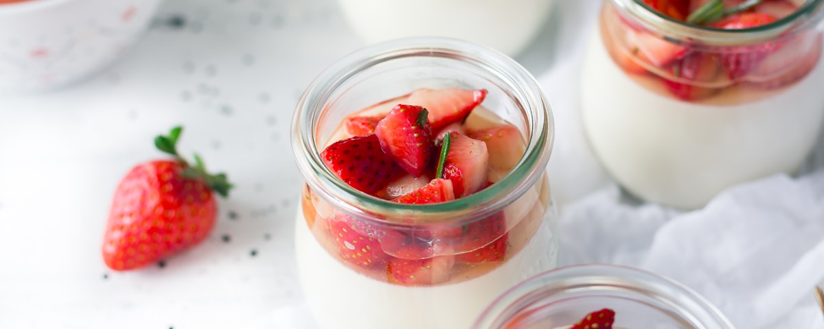 Aliments fermentés riches en probiotiques - yaourt, kimchi, kefir