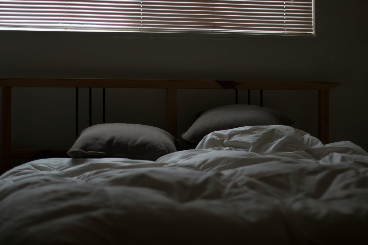 Toujours fatigué au réveil malgré 8h de sommeil : les vraies causes