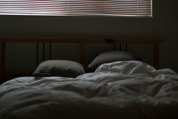Toujours fatigué au réveil malgré 8h de sommeil : les vraies causes